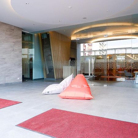 Harris Hotel And Conventions Kelapa Gading Jakarta Jacarta Exterior foto