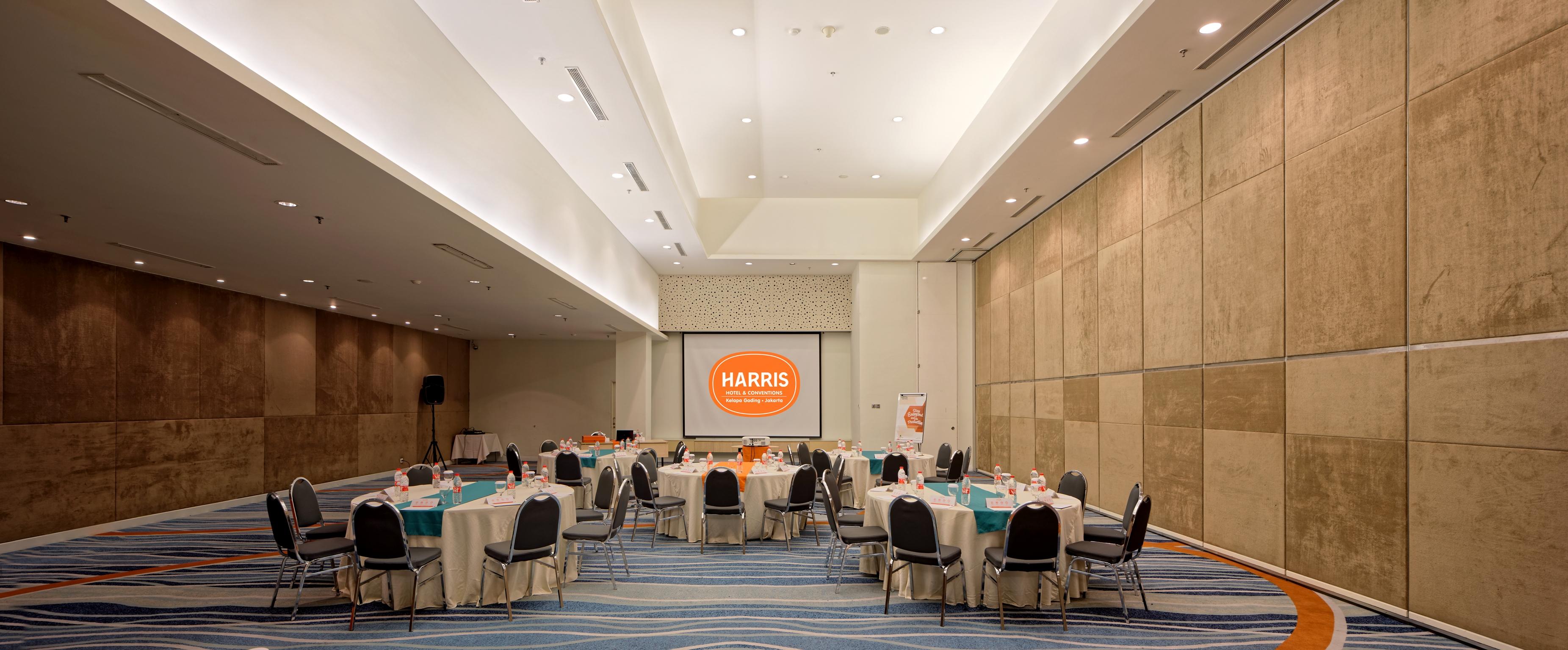 Harris Hotel And Conventions Kelapa Gading Jakarta Jacarta Exterior foto