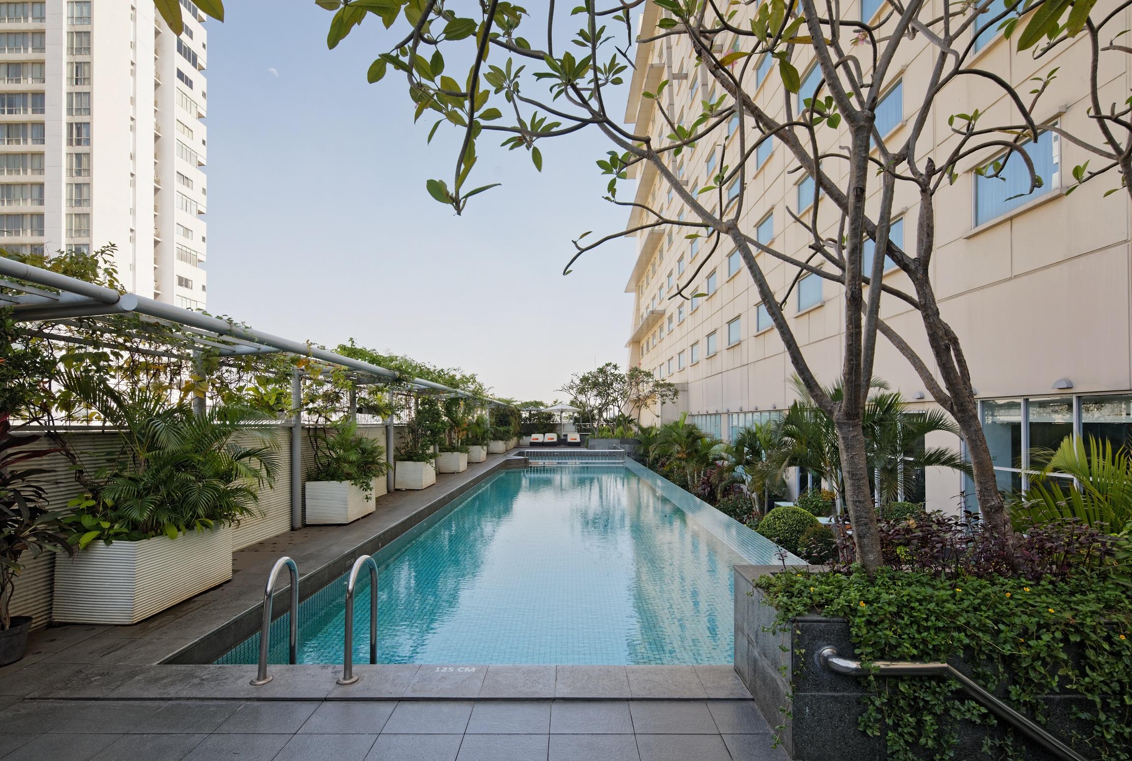 Harris Hotel And Conventions Kelapa Gading Jakarta Jacarta Exterior foto
