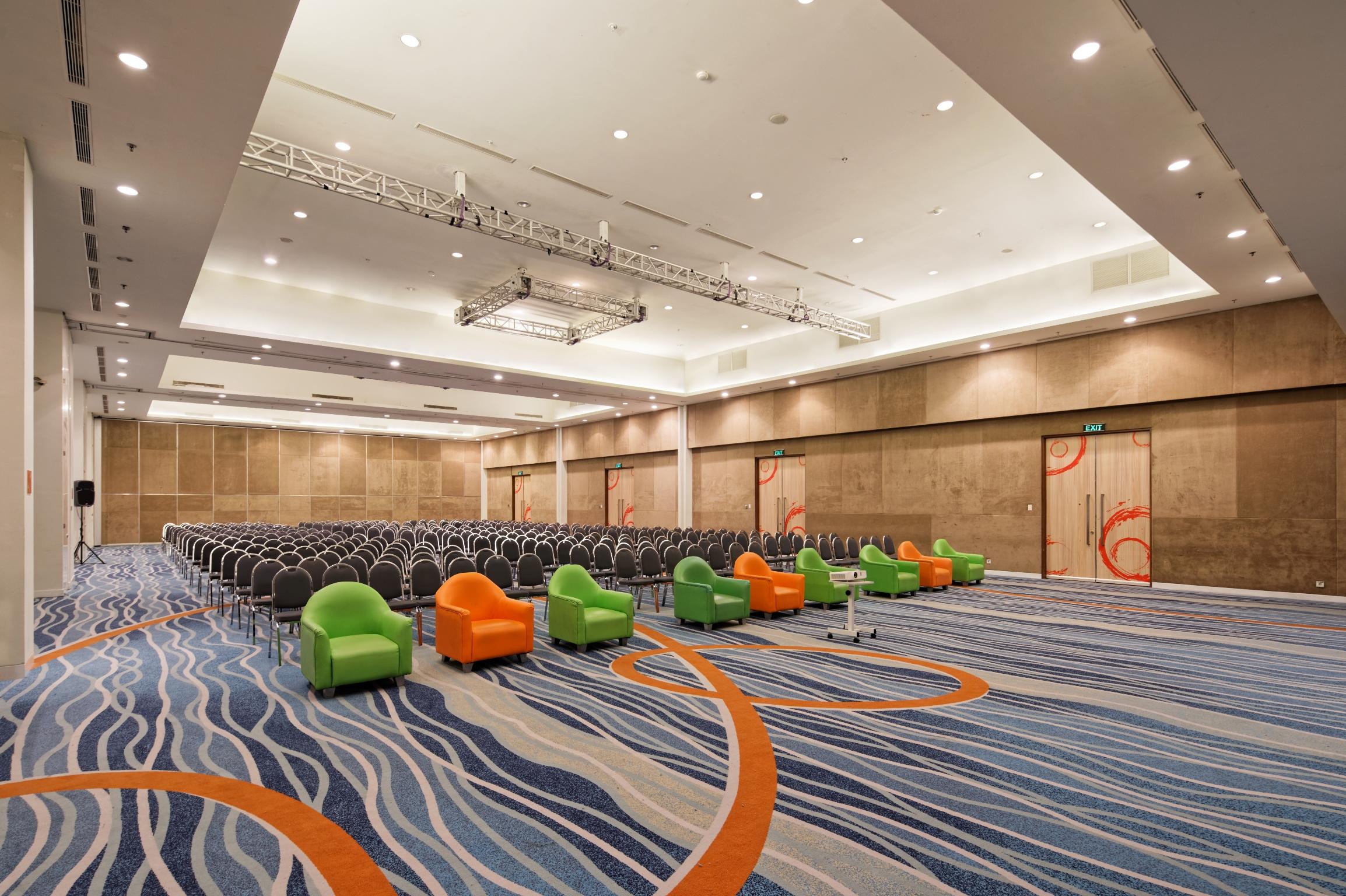 Harris Hotel And Conventions Kelapa Gading Jakarta Jacarta Exterior foto